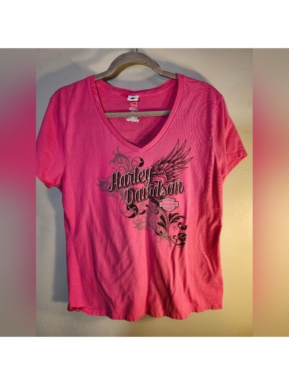 Harley Davidson hot pink tee women's V-neck 2014 sz L
